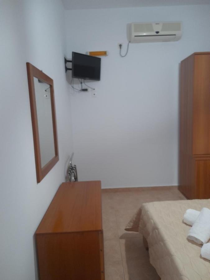 Elzahed Apartments Maestro Kimolos Luaran gambar
